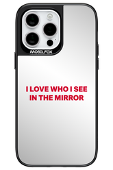 In The Mirror - Apple iPhone 14 Pro Max