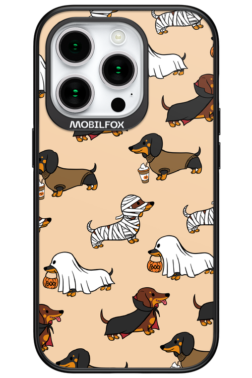 Scary Dachshund - Apple iPhone 15 Pro