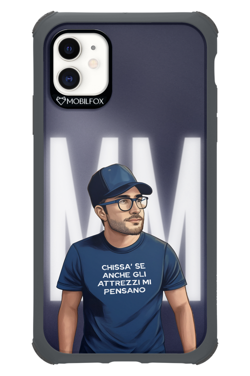 M.M - Apple iPhone 11