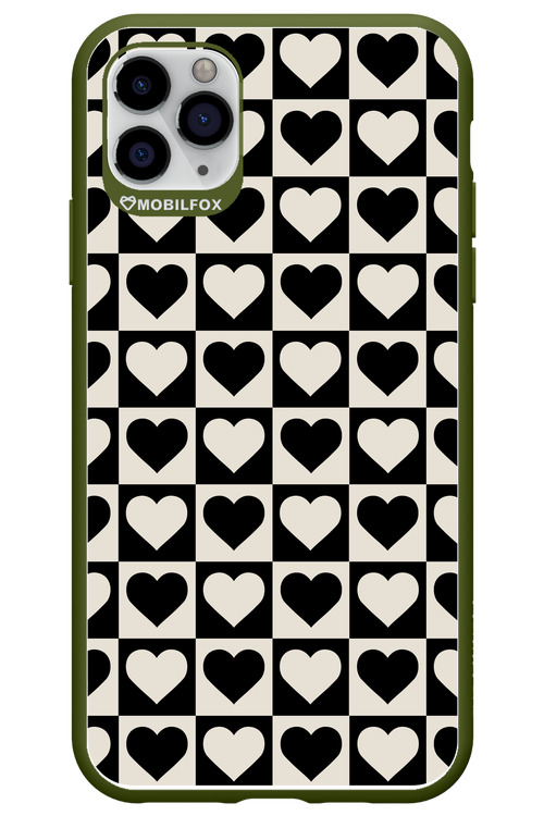 Checkered Heart - Apple iPhone 11 Pro Max