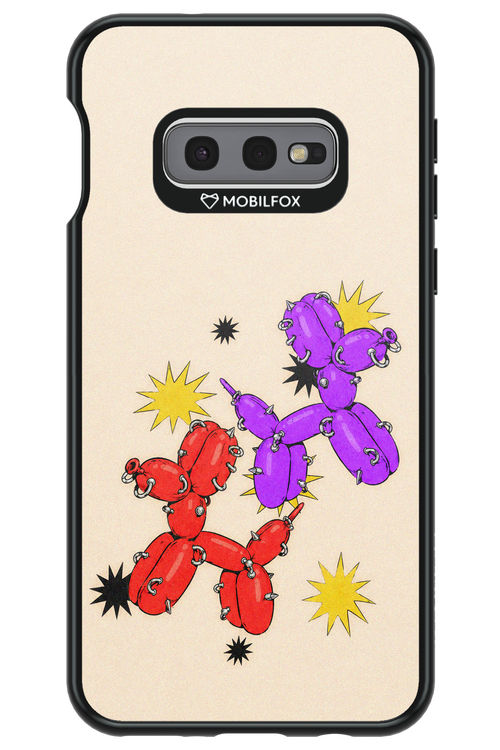 Dog Fight 2.0 - Samsung Galaxy S10e