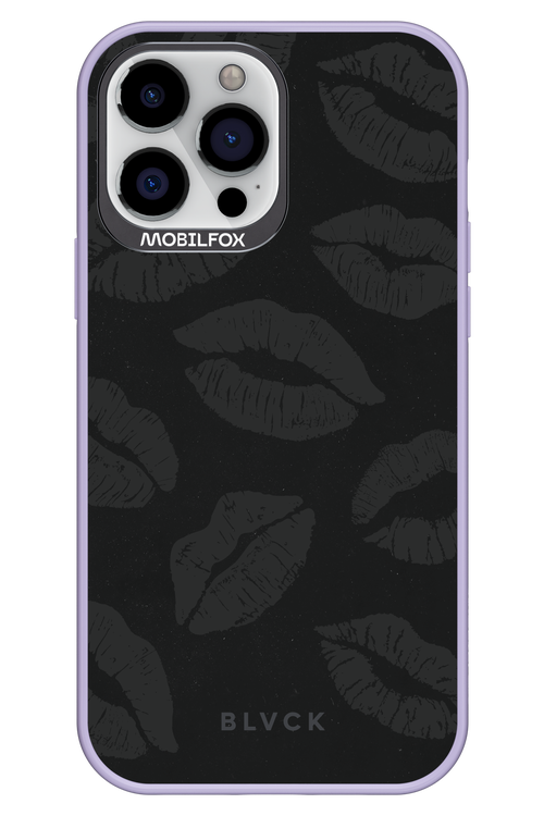 Dark Lips - Apple iPhone 13 Pro Max