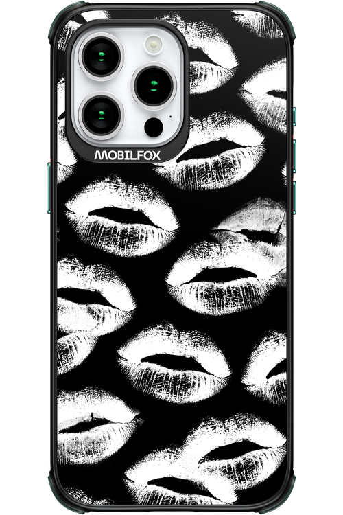 Ghost Kiss Black - Apple iPhone 15 Pro Max