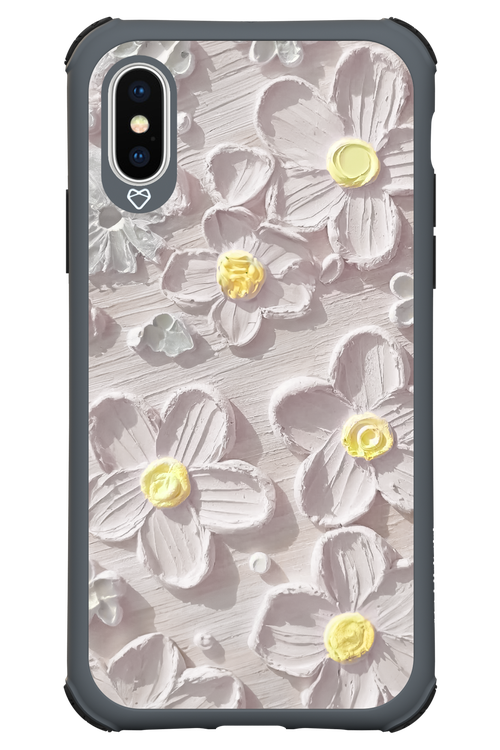 White Flowers - Apple iPhone XS