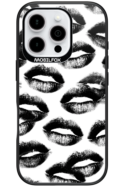 Ghost Kiss - Apple iPhone 16 Pro