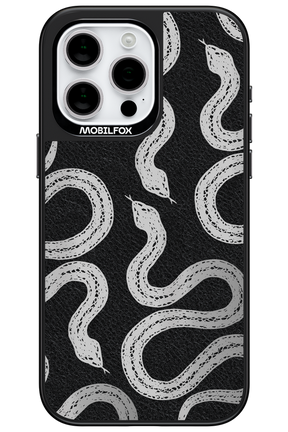 Moon Snakes Leather - Apple iPhone 15 Pro Max