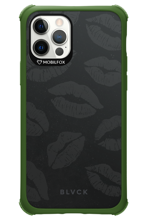 Dark Lips - Apple iPhone 12 Pro