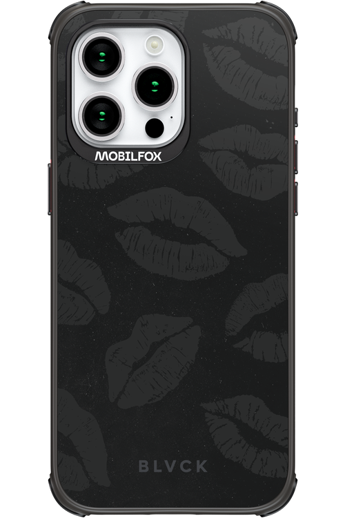 Dark Lips - Apple iPhone 15 Pro Max
