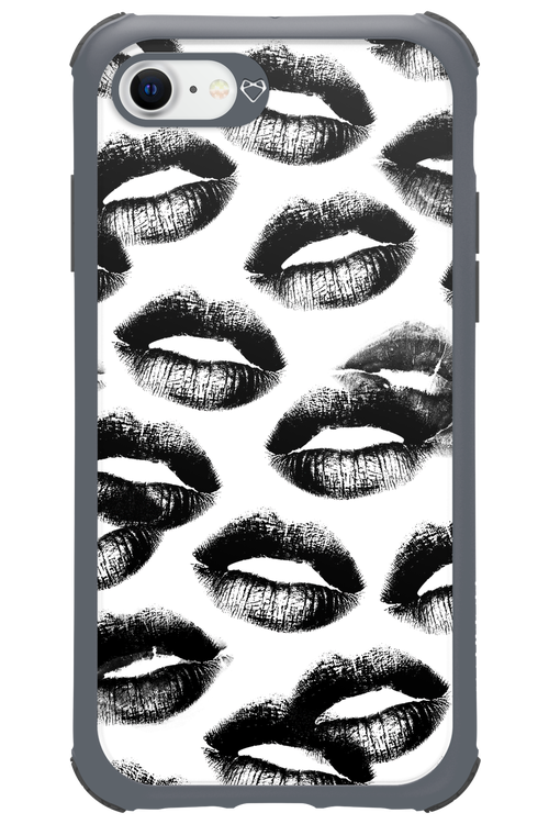 Ghost Kiss - Apple iPhone 7