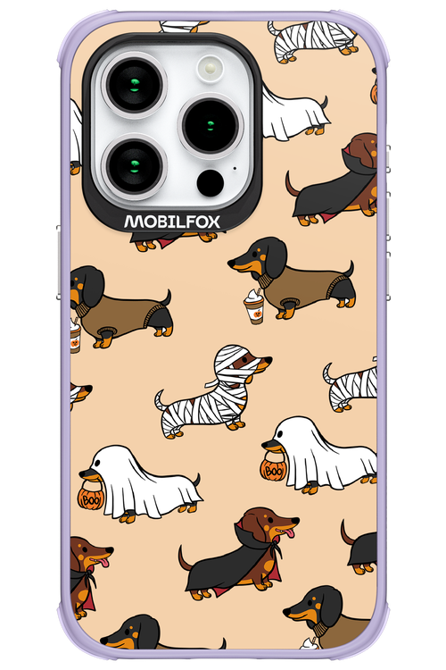 Scary Dachshund - Apple iPhone 15 Pro