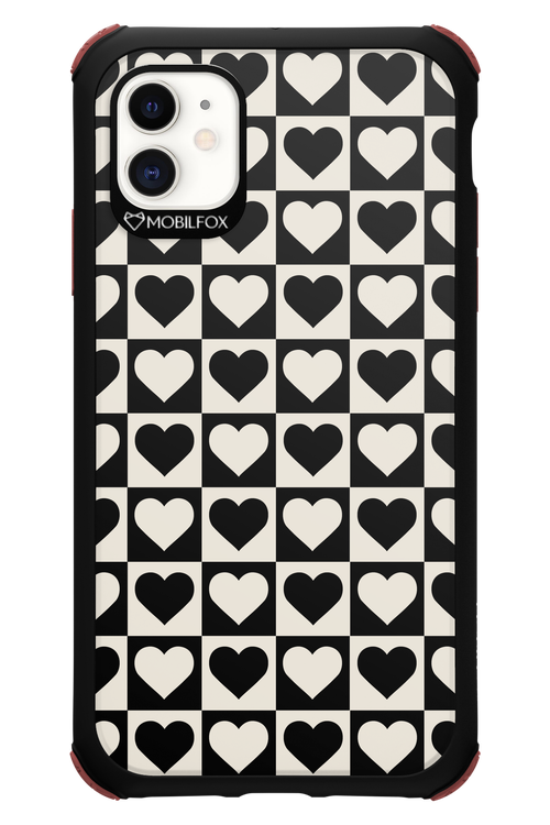 Checkered Heart - Apple iPhone 11