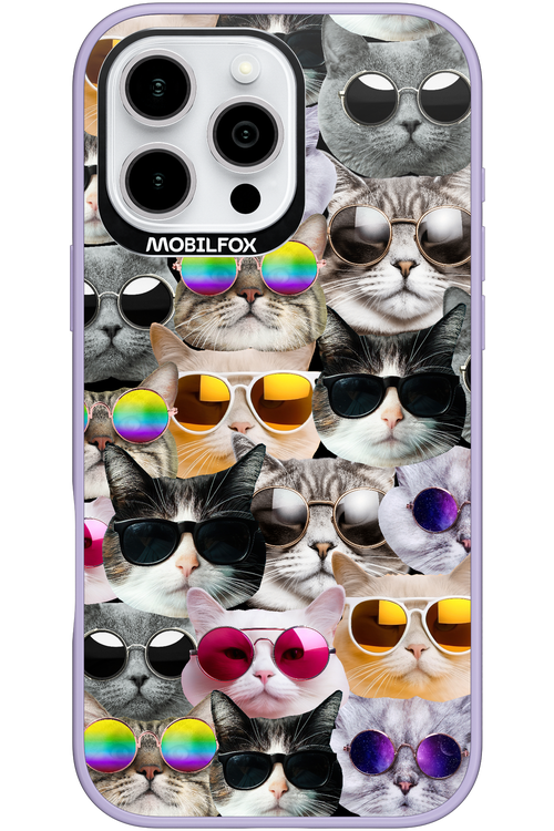 Cat World - Apple iPhone 16 Pro Max