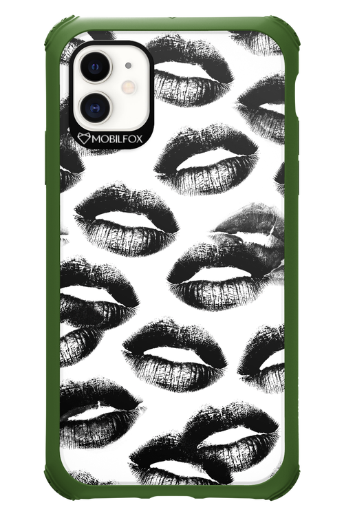 Ghost Kiss - Apple iPhone 11