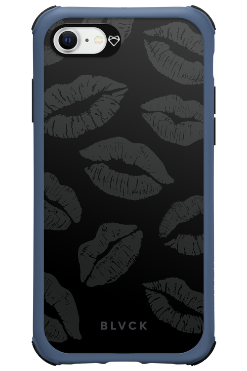 Dark Lips - Apple iPhone SE 2022