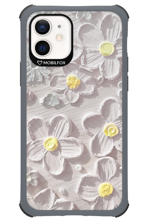 White Flowers - Apple iPhone 12