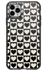 Checkered Heart - Apple iPhone 11 Pro Max