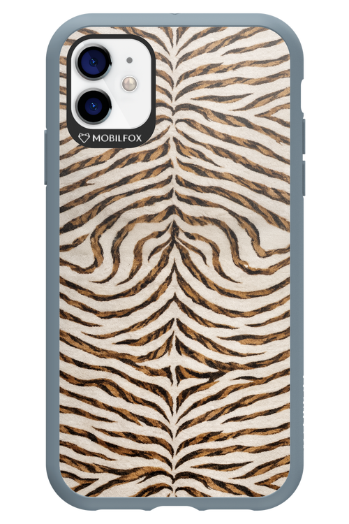 Adventure Charm - Apple iPhone 11