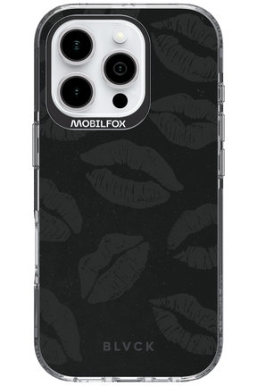 Dark Lips - Apple iPhone 16 Pro