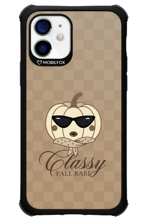 Fall Babe - Apple iPhone 12