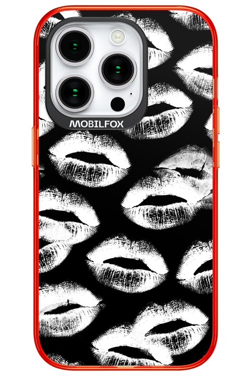 Ghost Kiss Black - Apple iPhone 15 Pro