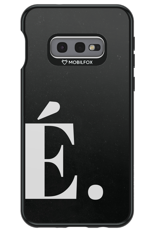 E II (Off Space) 2.0 - Samsung Galaxy S10e