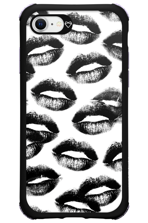 Ghost Kiss - Apple iPhone 8