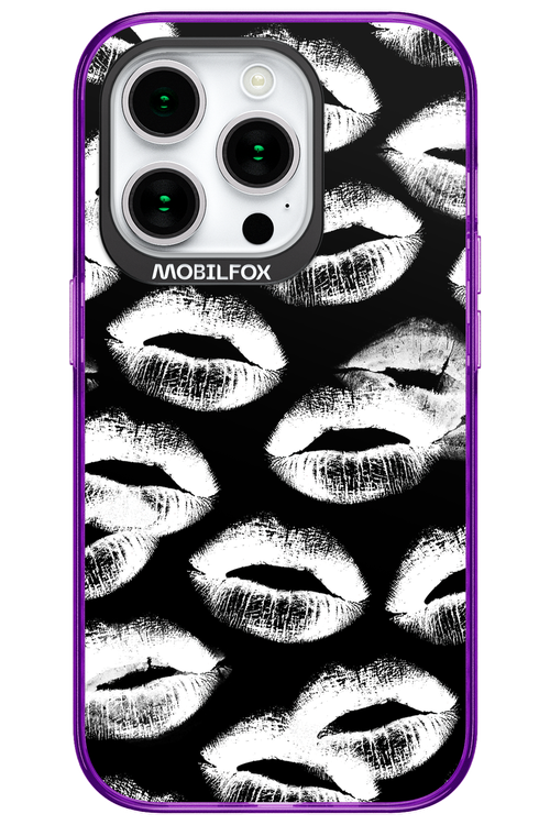 Ghost Kiss Black - Apple iPhone 15 Pro