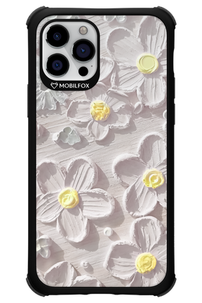 White Flowers - Apple iPhone 12 Pro