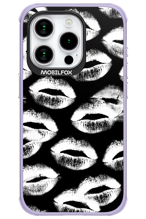 Ghost Kiss Black - Apple iPhone 15 Pro