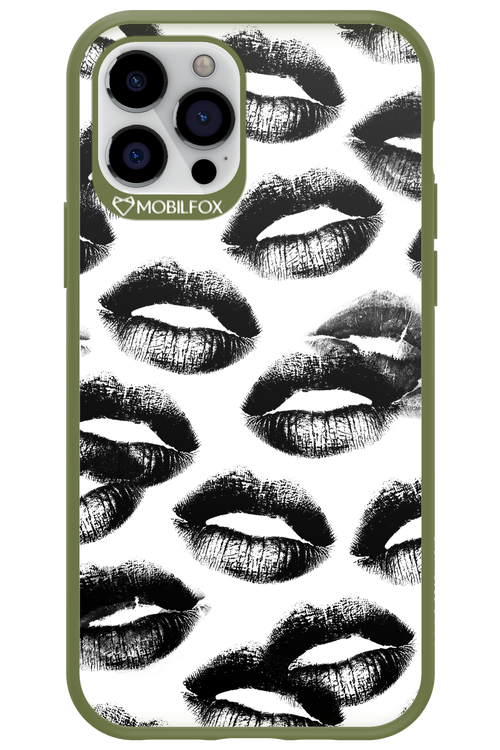 Ghost Kiss - Apple iPhone 12 Pro